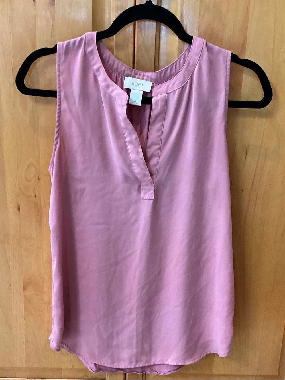 LOFT Dusty Rose Sleeveless Split V-Neck Blouse